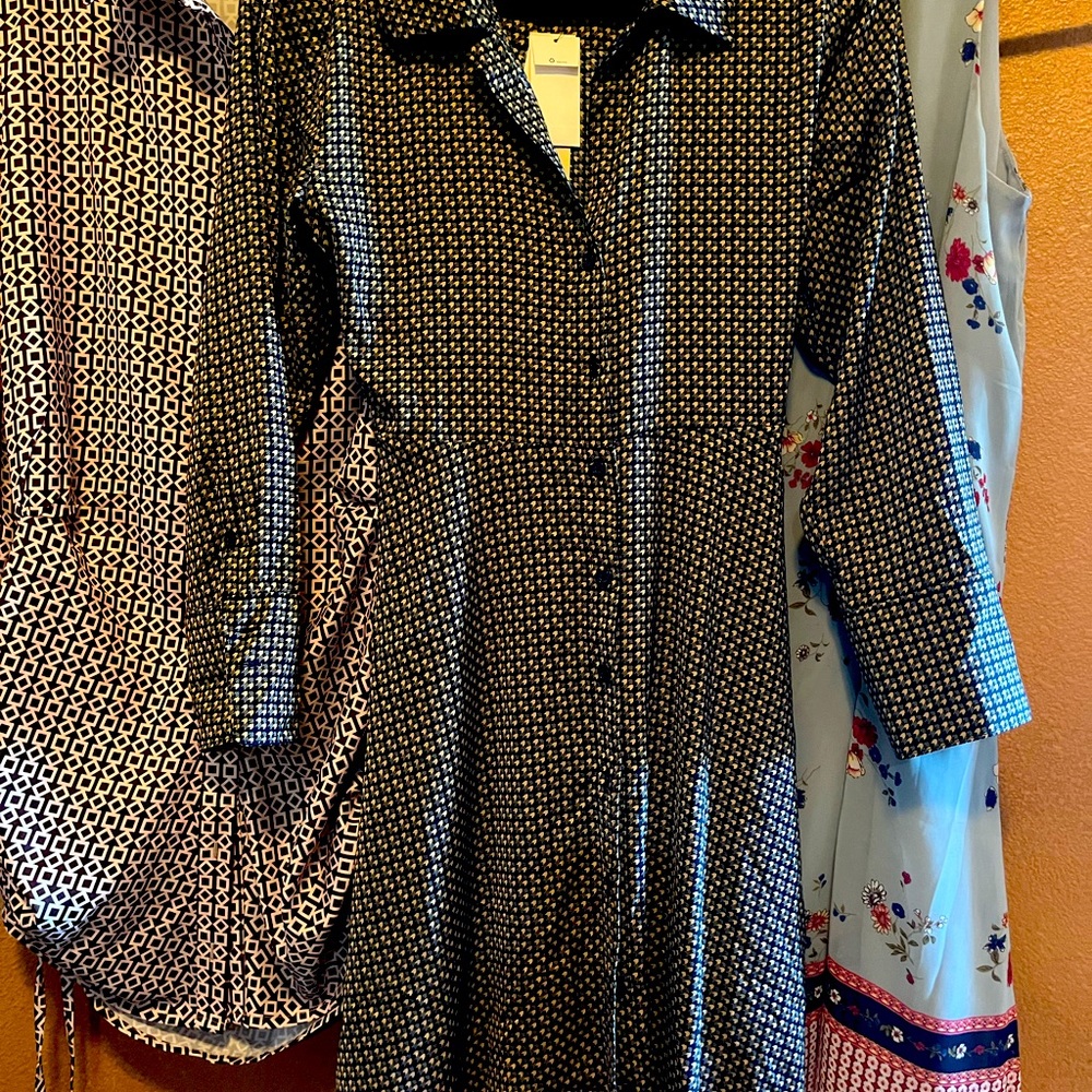 Classy Dress w belted waist. Very versatile for casual or classy or office ♥️